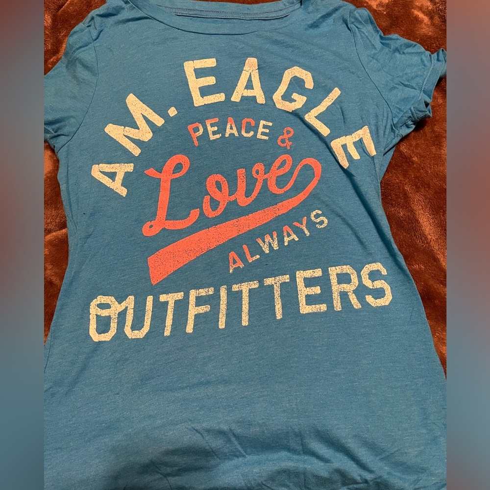 American Eagle Blue Neck T Shirt